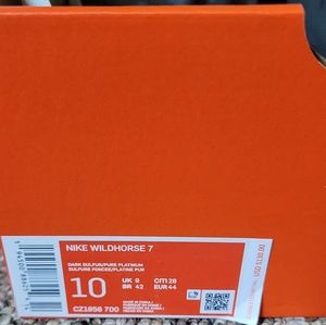 BNIB Nike Wildhorse 7